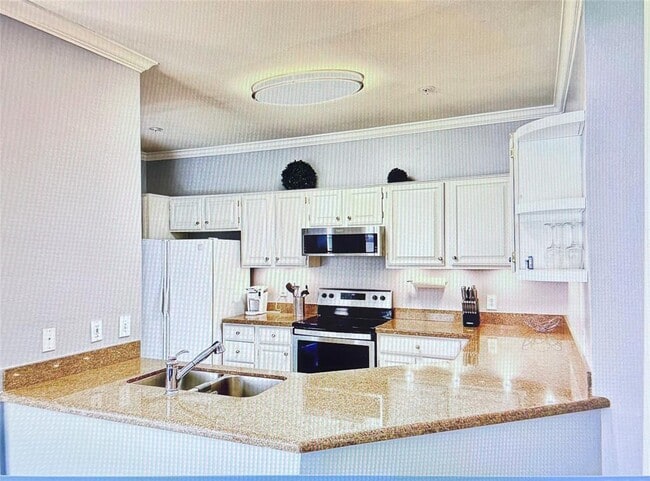 Building Photo - 2111 Welch St