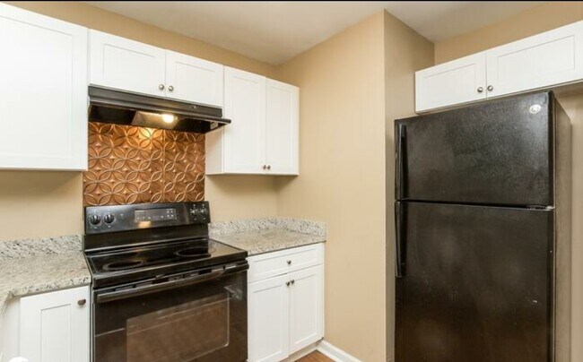Building Photo - 3518 Bolfair Dr NW