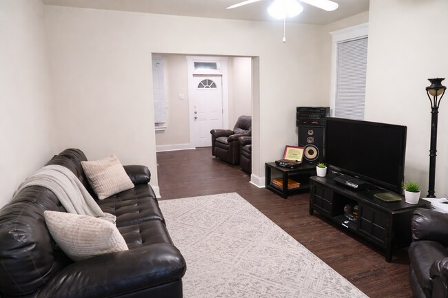 Foto del edificio - 1515-1517 Summit Street