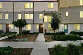 Building Photo - 5485 Seacliff Pl