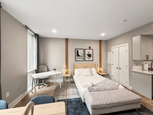 Building Photo - 626 N Delaware Ave