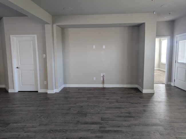 Building Photo - 15909 Bronte Ln