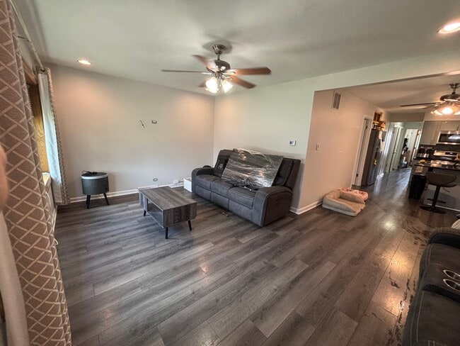 Foto del edificio - 5920 S Meade Ave