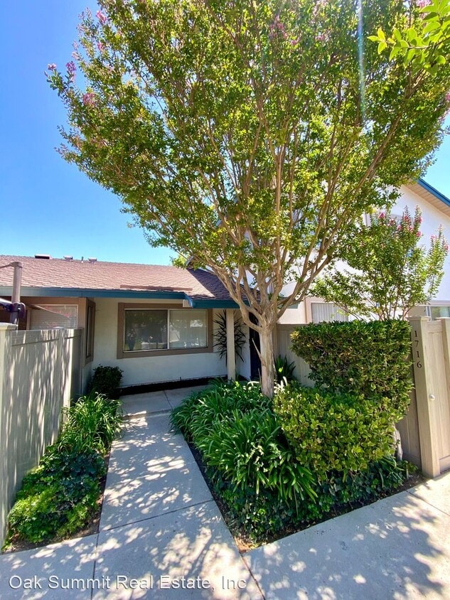 Primary Photo - 3 br, 2 bath House - 1716 Tiburon
