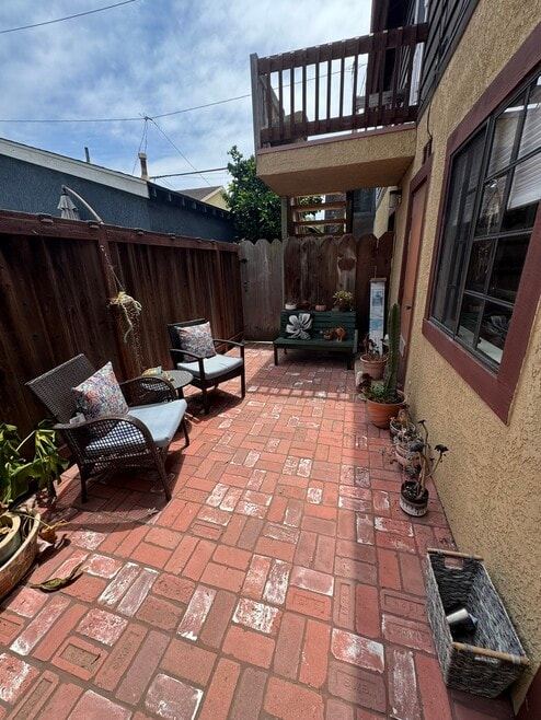 604 8th St