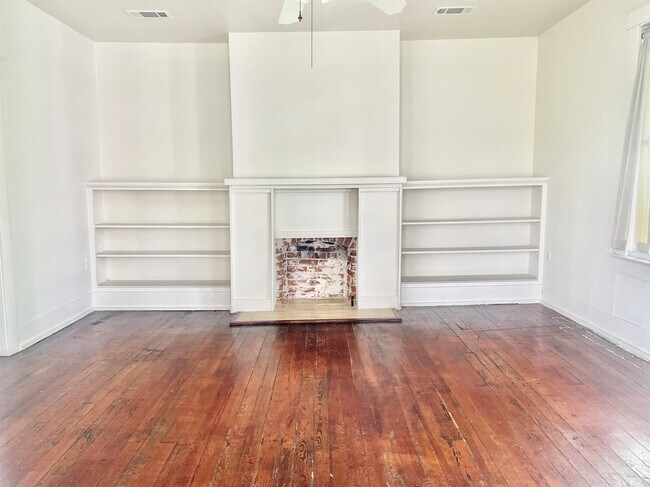 Photo - 420 St Rose Ave House