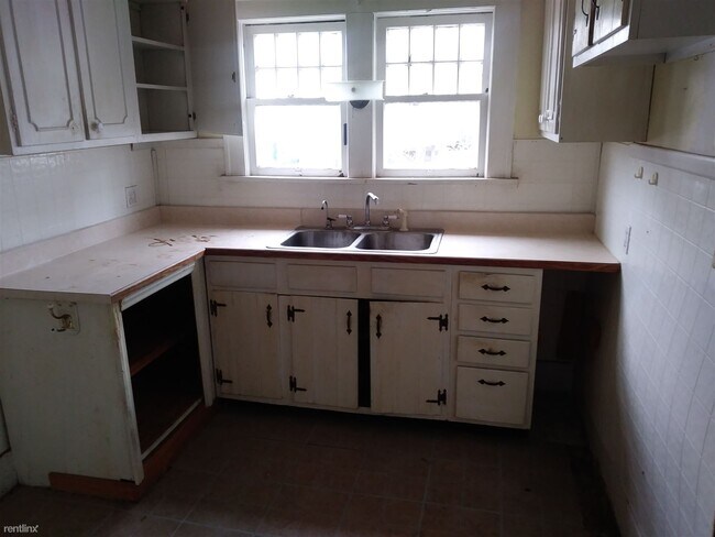 Foto del edificio - 4 br, 2 bath House - 1417 18th St