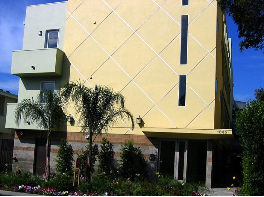 1845 Beloit Ave Unit 301, Los Angeles, CA 90025 Apartments in Los