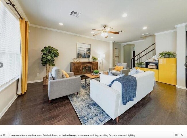 Foto del edificio - 13400 Briarwick Dr