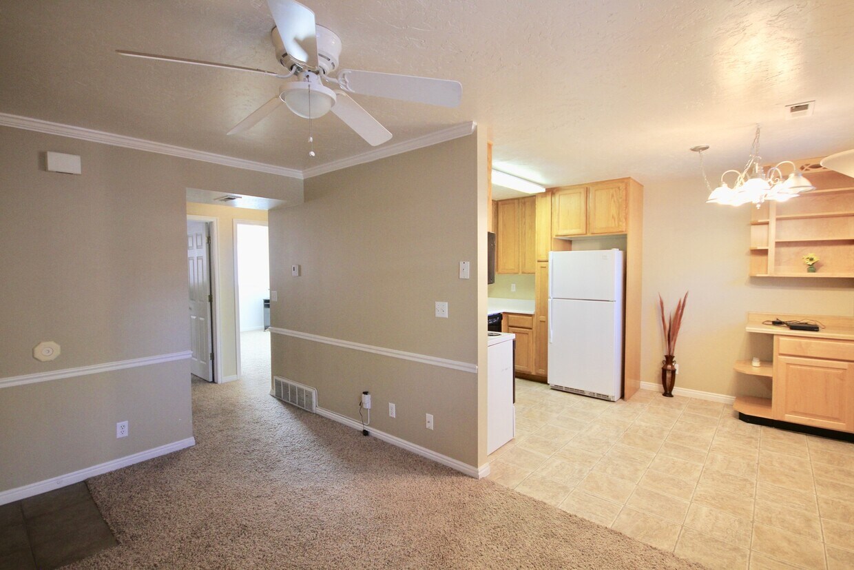 Foto principal - 2 Bedroom Condo in the Heart of Provo - Av...