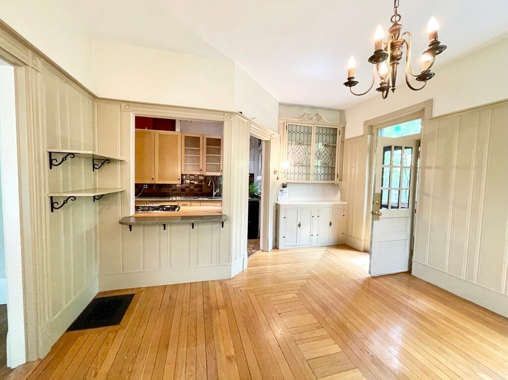 Foto principal - 242 Walnut St