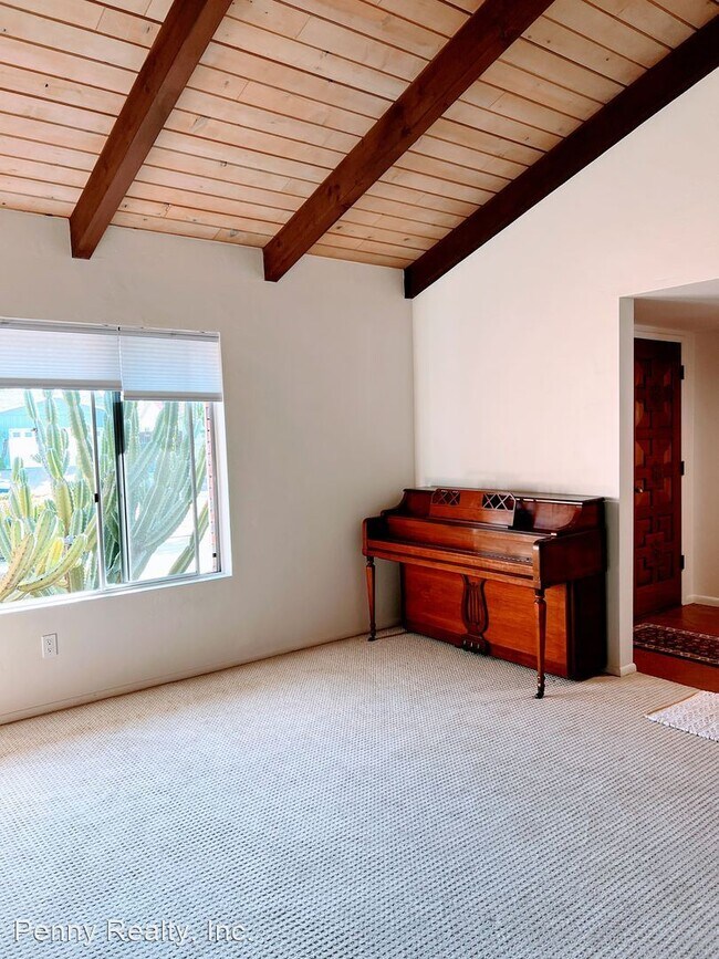 Foto del edificio - 3 br, 2.5 bath House - 1383 Hillside Way