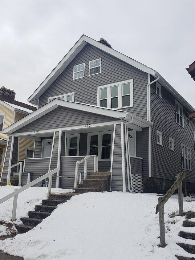 Primary Photo - 777 Seymour Ave