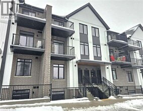 Building Photo - 405 Myers Rd