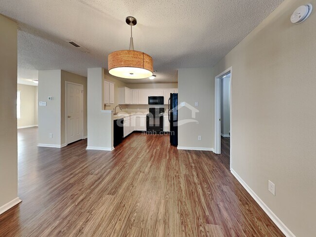 Foto del edificio - 12900 Courage Crossing