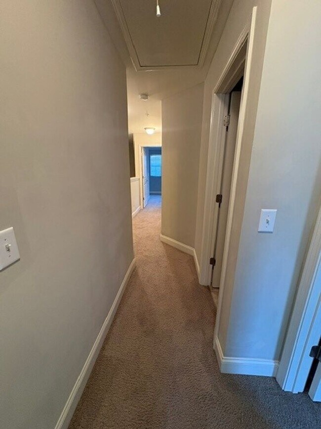 Building Photo - NOW AVAILABLE IN BRIDGEMILL - TOWNHOME
