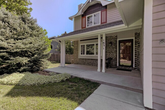 Building Photo - Inviting 3-Bedroom, 2-Bathroom Home in Desirable Parkwood East
