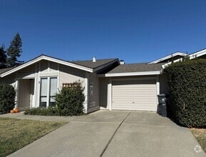 Building Photo - 2 Bingham Cir