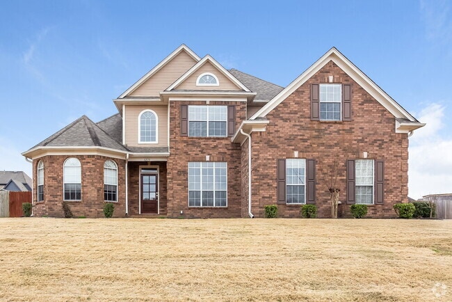 Building Photo - 1275 Heritage Lake Dr