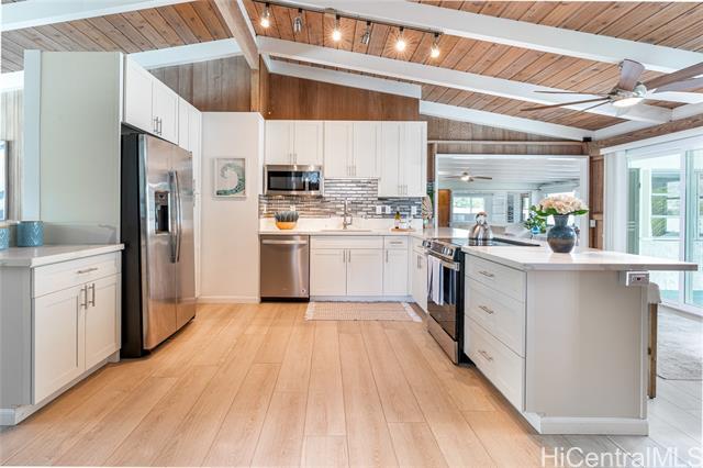 Building Photo - 45-663-663 Anoi Rd