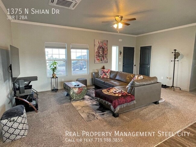 Building Photo - 1375 N Shian Dr