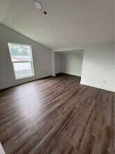 Building Photo - 16409 Pecan St