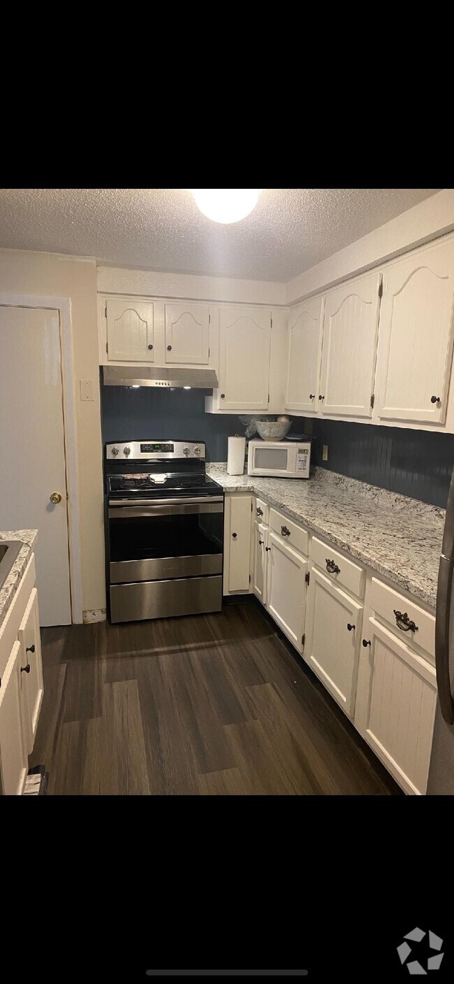 Apartments for Rent Near University of New Hampshire Durham, NH