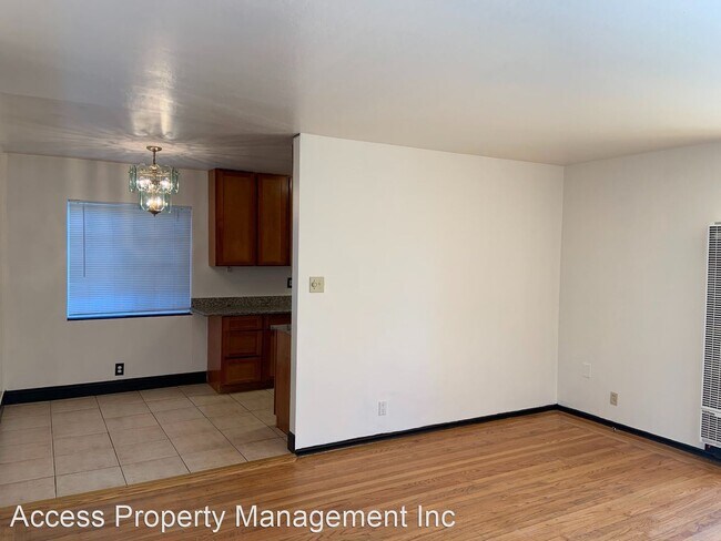 Building Photo - 2 br, 1 bath House - 1209 Stonington Ave.
