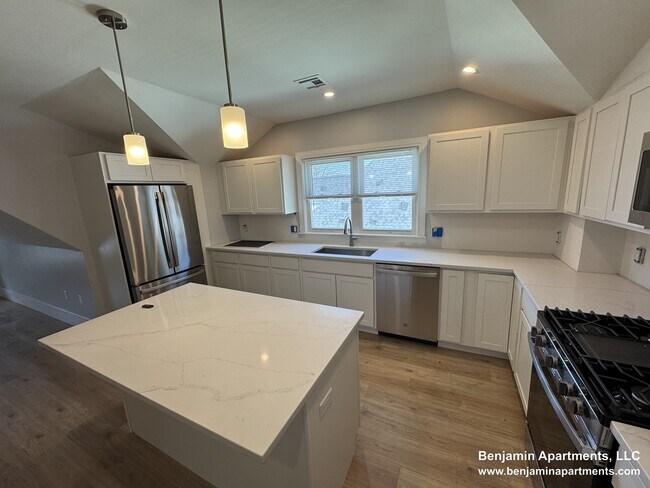 Foto del edificio - 28 Brooks St