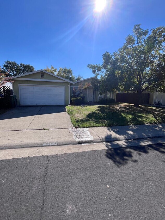 Foto principal - NICE UPDATED HOME IN ELK GROVE!!