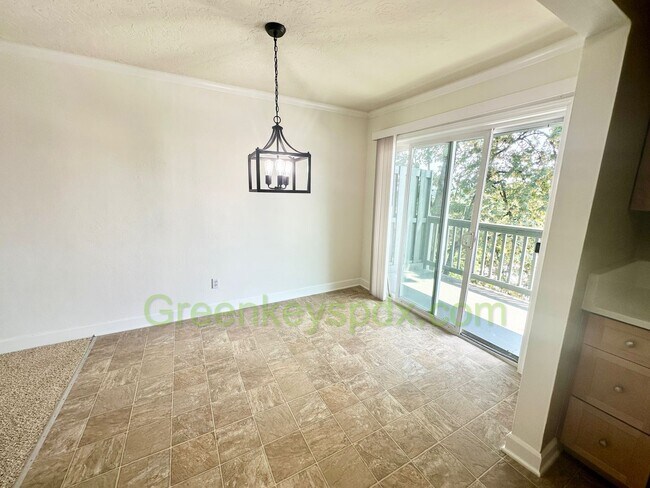 Foto del edificio - Wow! Spacious, Move-in Ready 2-bedroom 1-b...