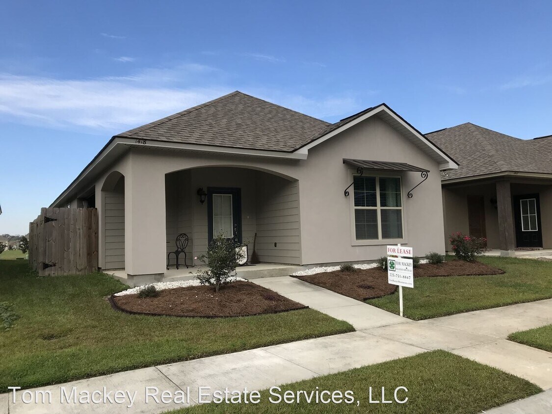 3 Br 2 Bath House 1418 Alouette Dr House For Rent In Baton Rouge La Apartments Com
