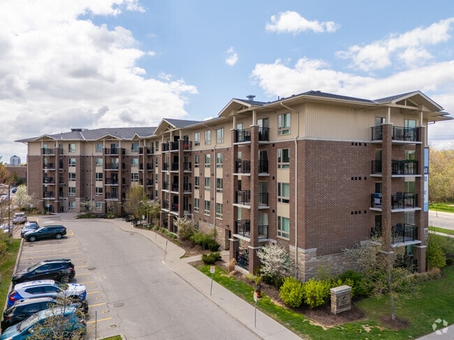 Building Photo - Atwood Suites