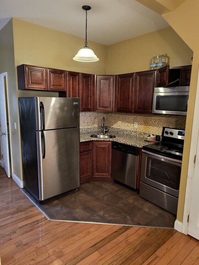 Foto principal - 1841 W Huntingdon St