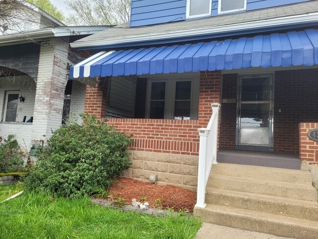 Building Photo - 4309 Saline St