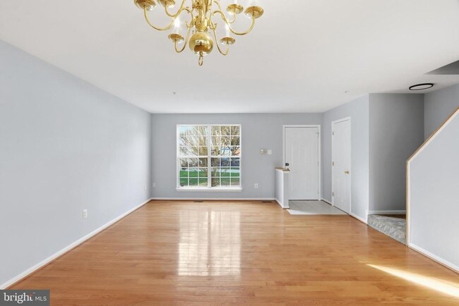 Foto del edificio - 6174 Silver Arrows Way