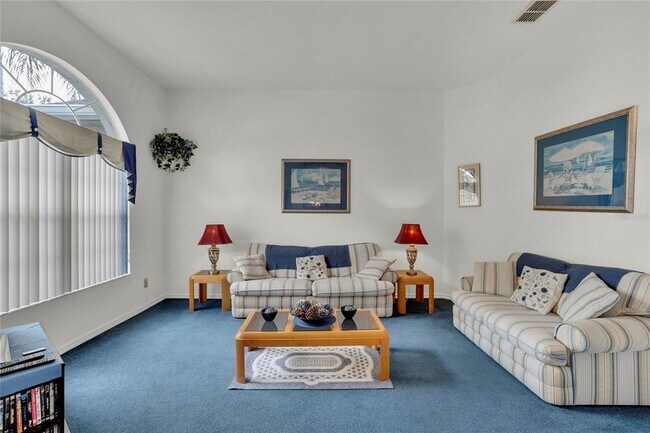 Building Photo - 429 Belfry Dr