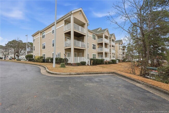 Foto del edificio - 3308 Harbour Pointe Pl