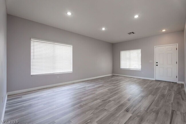 Foto del edificio - 1109 Devon Downs Ave
