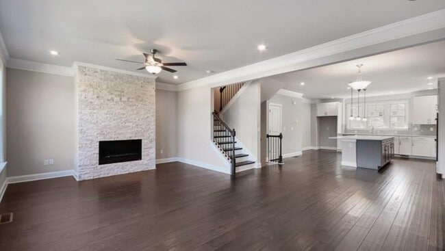 Building Photo - 1324 Rosen Rd