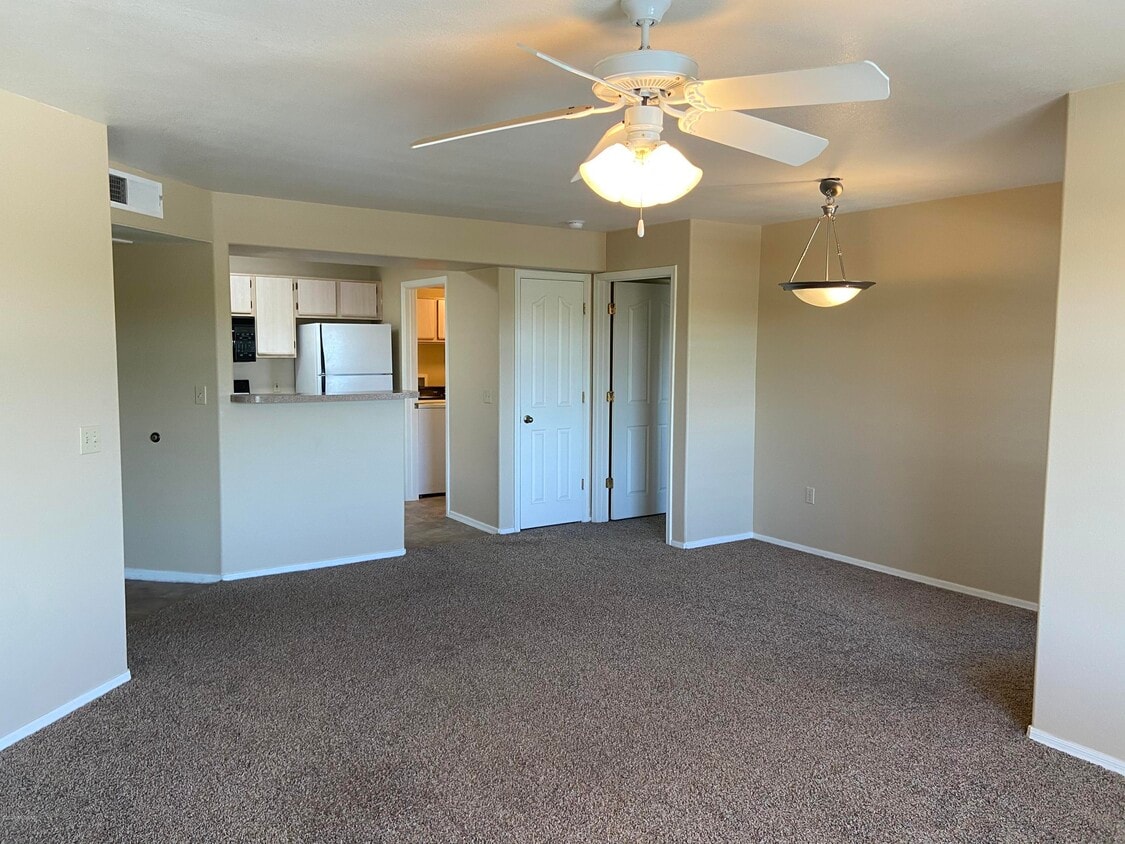 5751 N Kolb Rd Unit 32204, Tucson, AZ 85750 Condo for Rent in Tucson