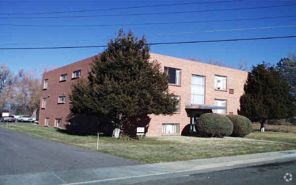 Primary Photo - Tower Apartments