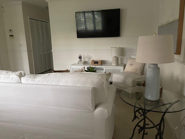 Foto del edificio - 1202 Palm Trail