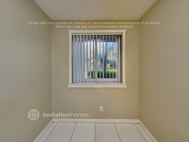 Building Photo - 10965 W Broward Blvd