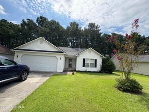 Building Photo - 110 Sycamore Dr