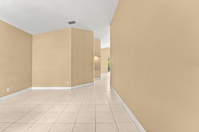 Building Photo - 12376 NW 53rd St