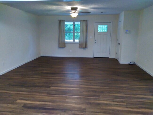 Living room - 117 Wilson St