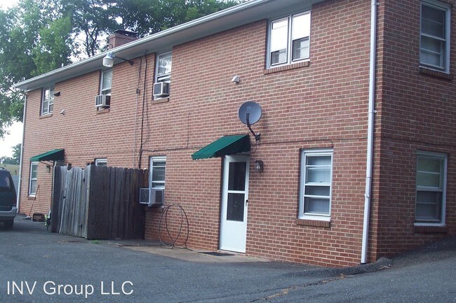 Building Photo - 410 Dorrier Dr