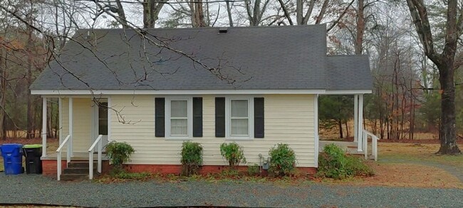 Building Photo - 422 Manning Ave