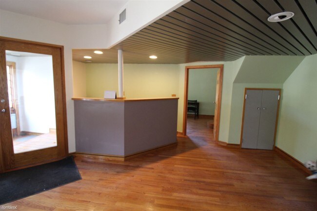 Foto del edificio - 1446 Cambridge St